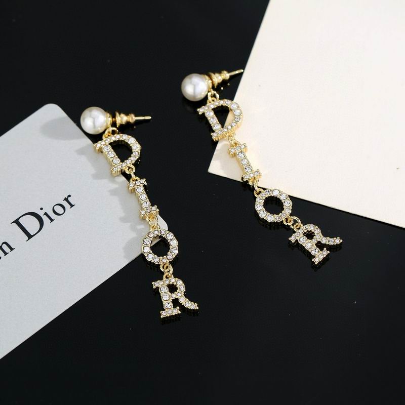 Dior Earring 09yxx79 (5)