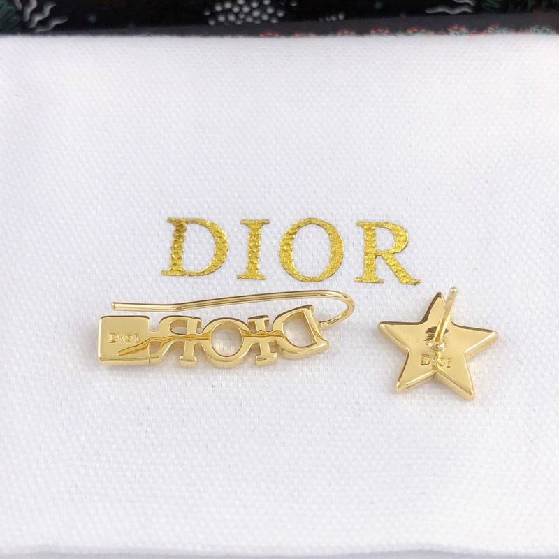 Dior Earring 09yxx86 (5)