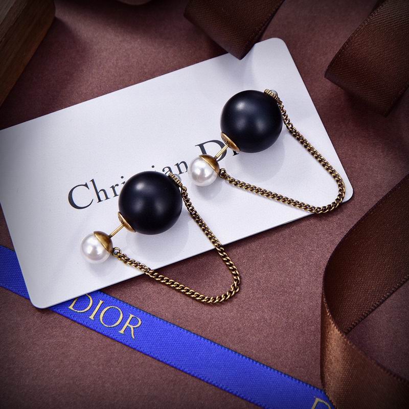 Dior Earring 09yxx97 (3)