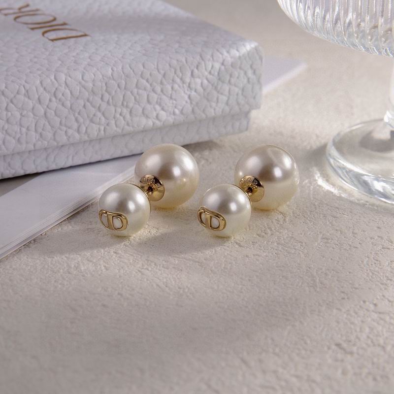 Dior Earring 09yxx98 (4)