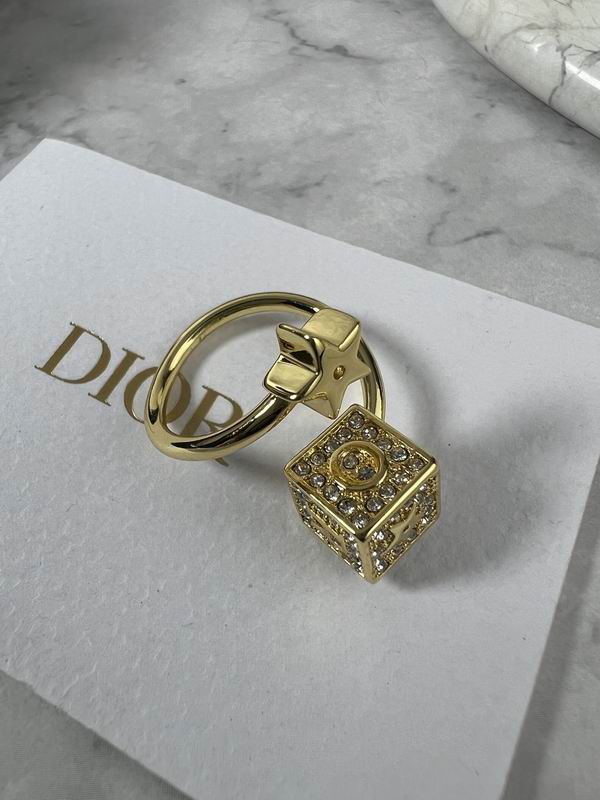 Dior Earring 11yxx06 (3)