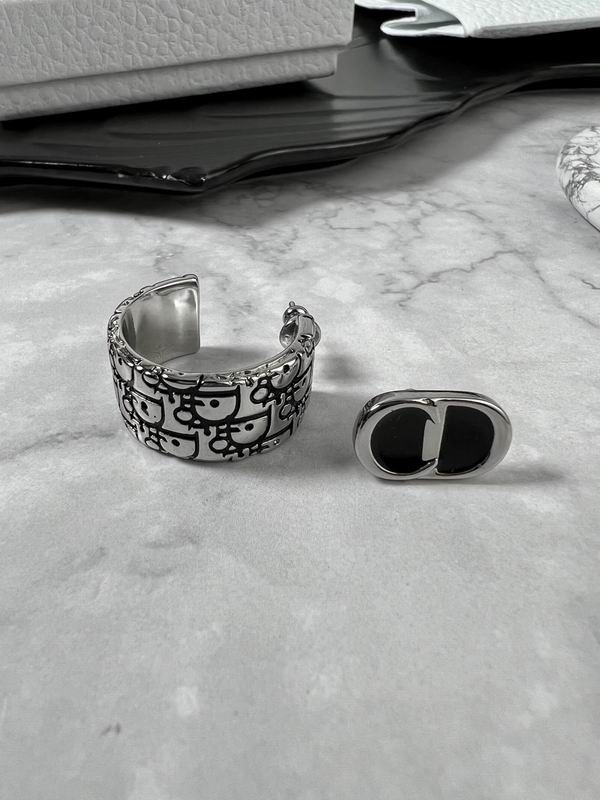 Dior Earring 11yxx164 (1)