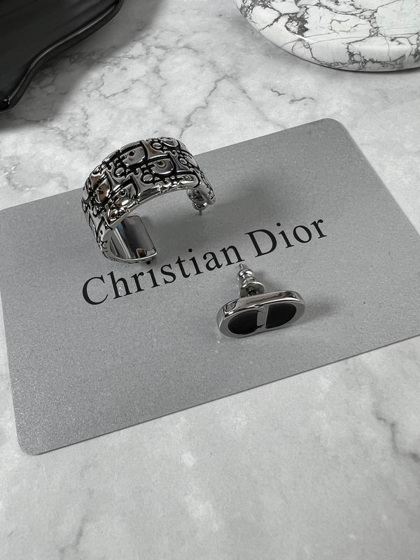 Dior Earring 11yxx164 (2)