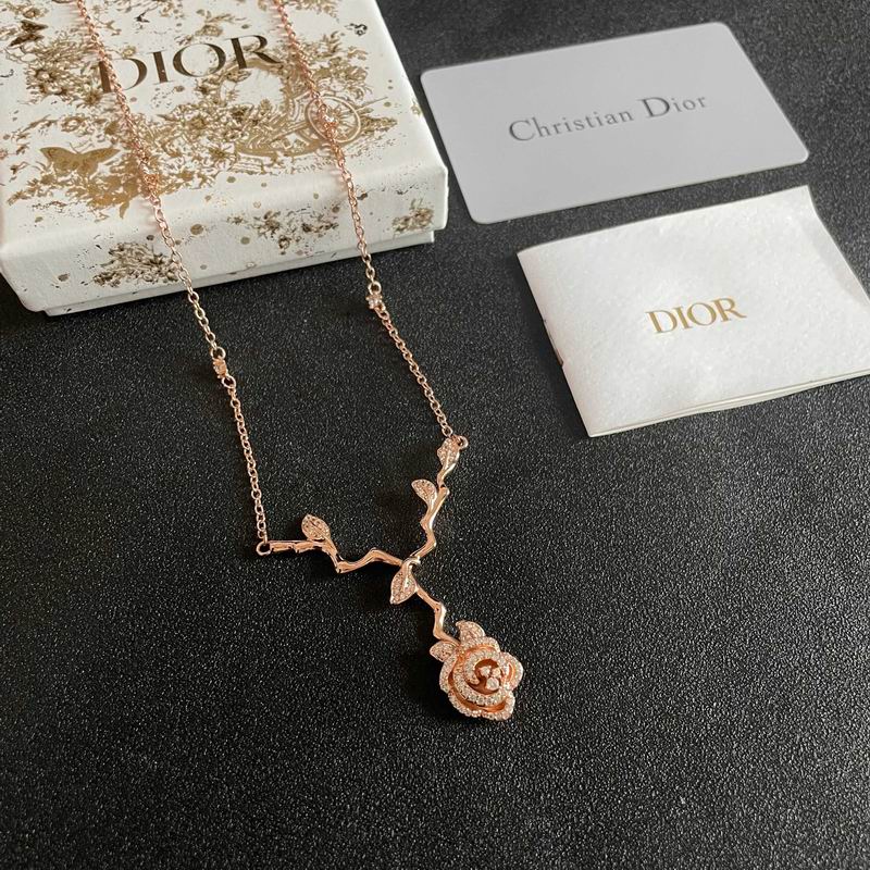 Dior Necklace 09yxx01 (8)
