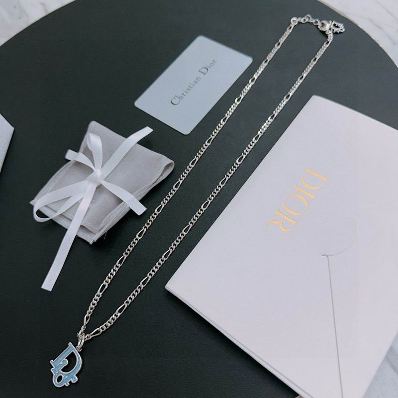 Dior Necklace 09yxx08 (1)