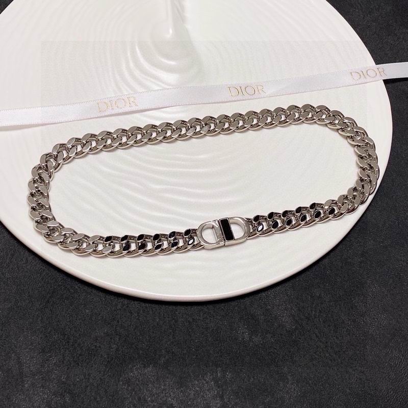 Dior Necklace 09yxx14 (1)