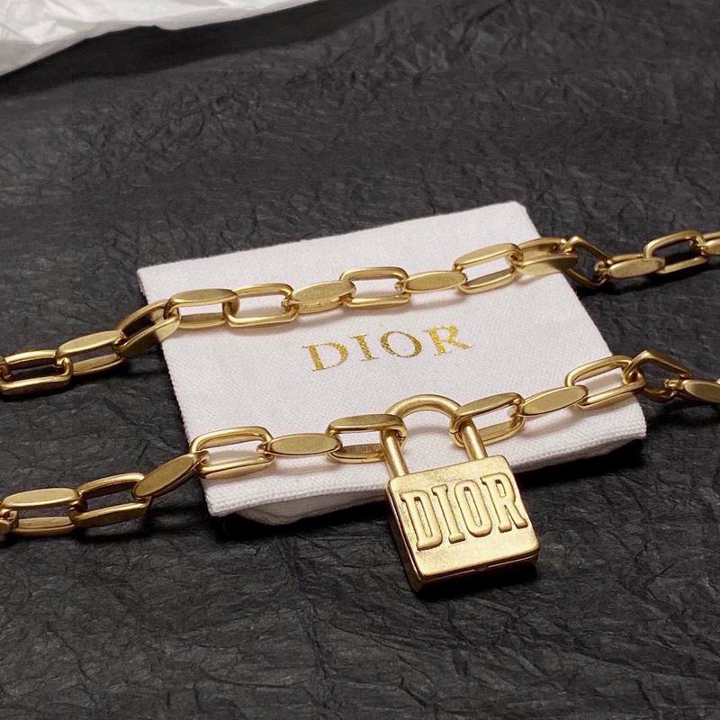 Dior Necklace 09yxx17 (9)