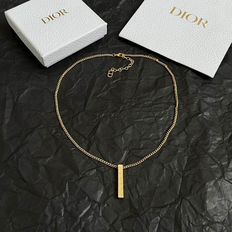 Dior Necklace 09yxx18 (2)