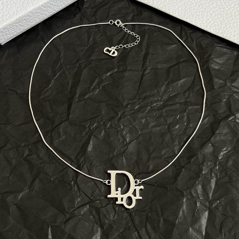 Dior Necklace 09yxx19 (10)