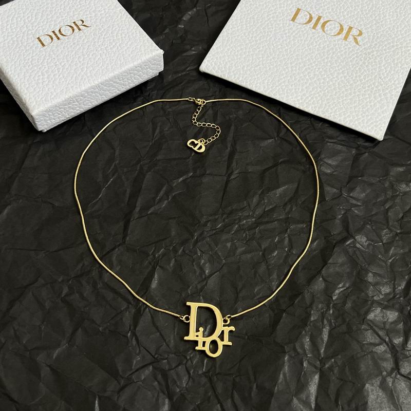 Dior Necklace 09yxx19 (3)