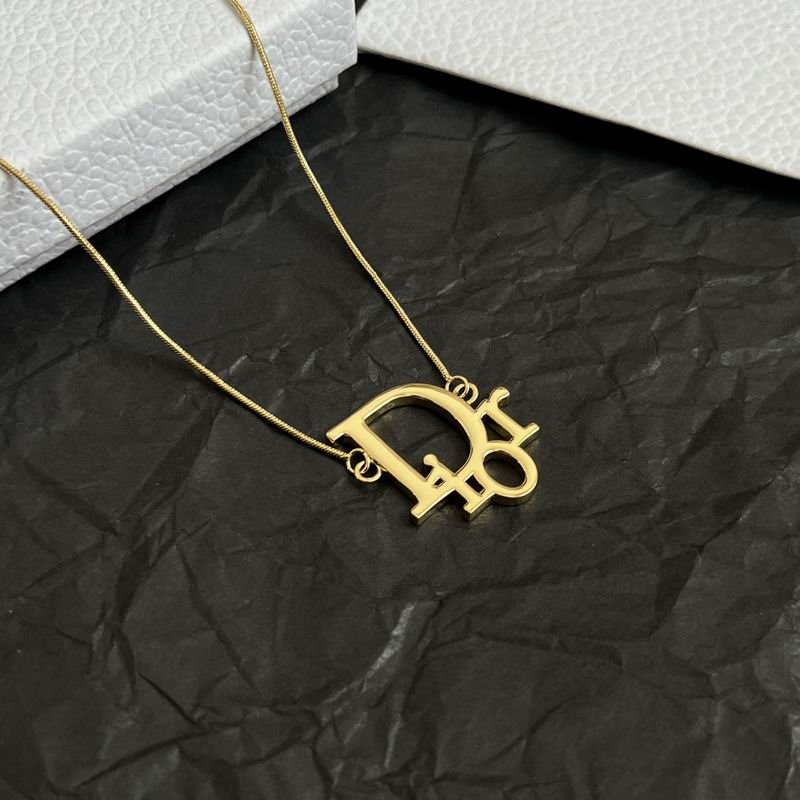 Dior Necklace 09yxx19 (5)