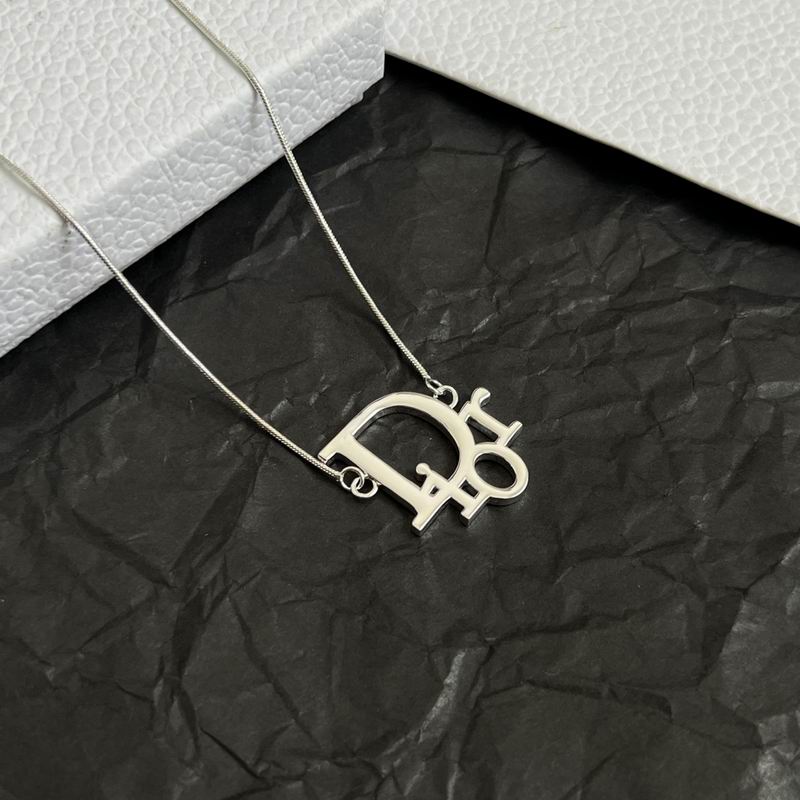 Dior Necklace 09yxx19 (9)