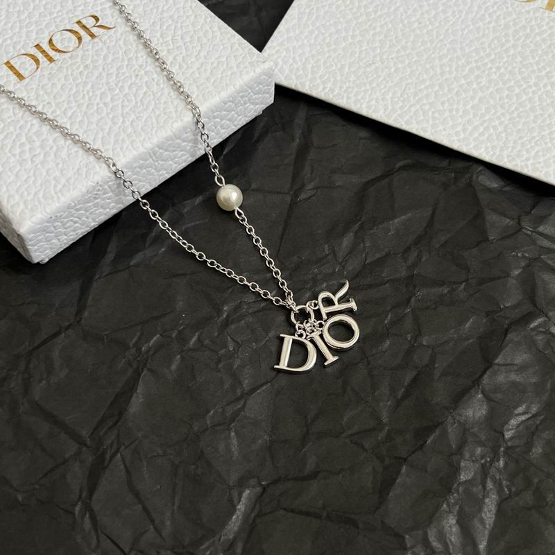 Dior Necklace 09yxx20 (14)