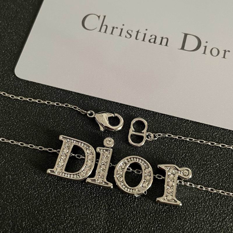 Dior Necklace 09yxx30 (4)