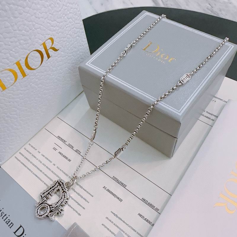 Dior Necklace 09yxx37 (3)