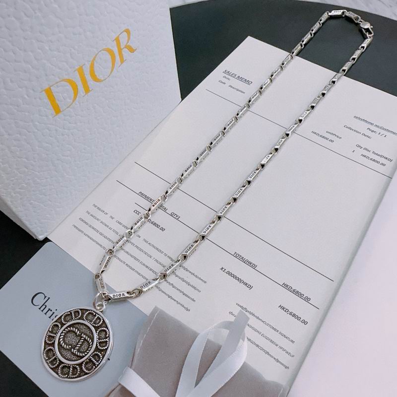 Dior Necklace 09yxx39 (3)