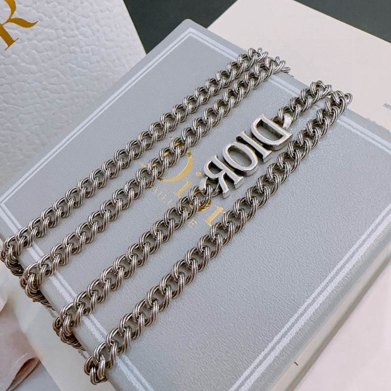 Dior Necklace 09yxx45 (2)