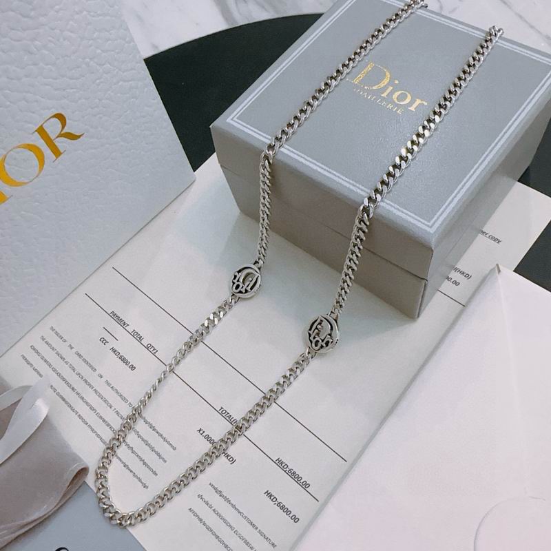 Dior Necklace 09yxx46 (3)