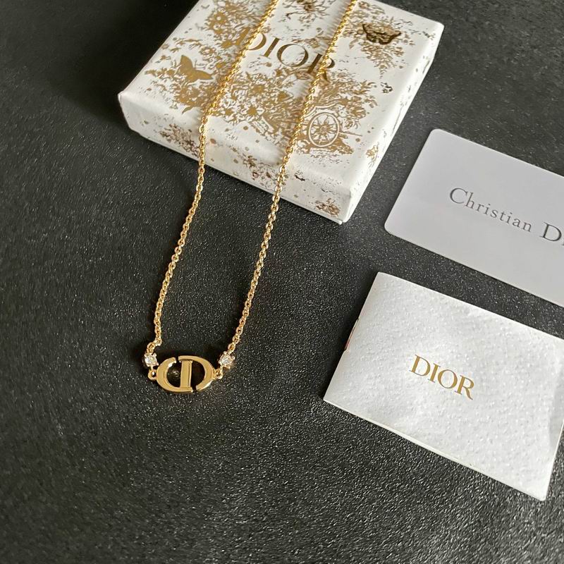 Dior Necklace 09yxx48 (5)