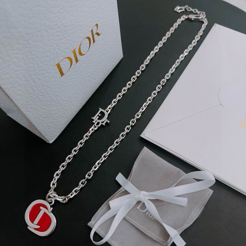 Dior Necklace 10yxx100 (1)