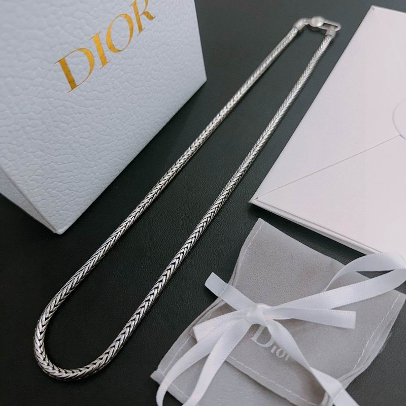 Dior Necklace 10yxx101 (2)