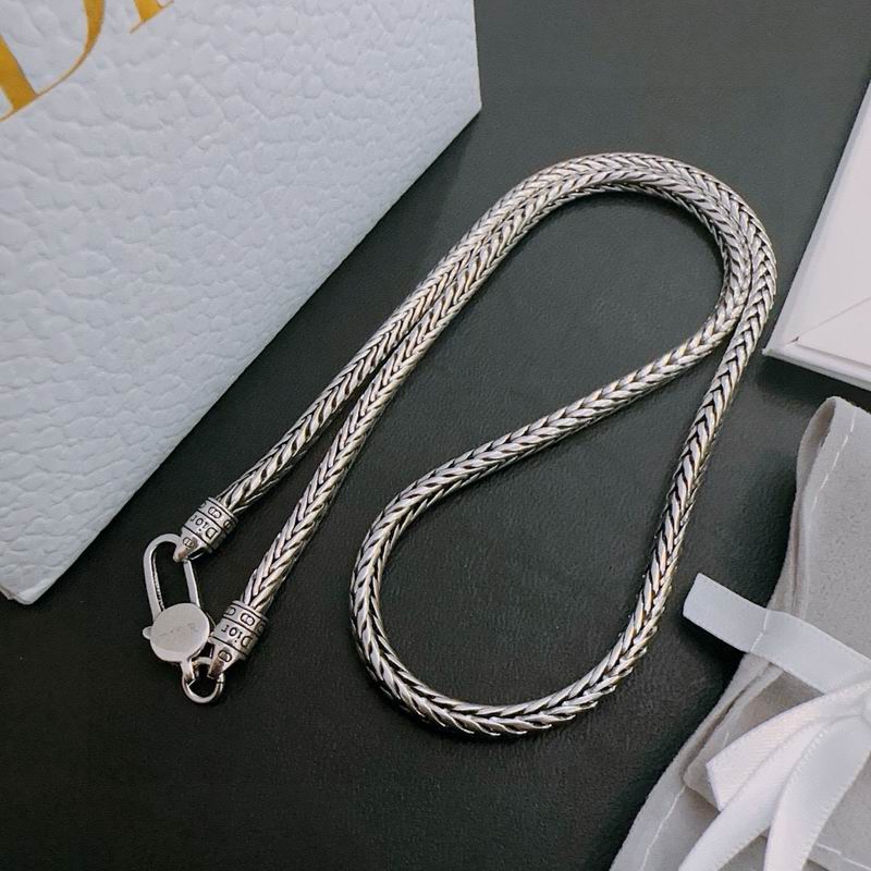 Dior Necklace 10yxx101 (3)