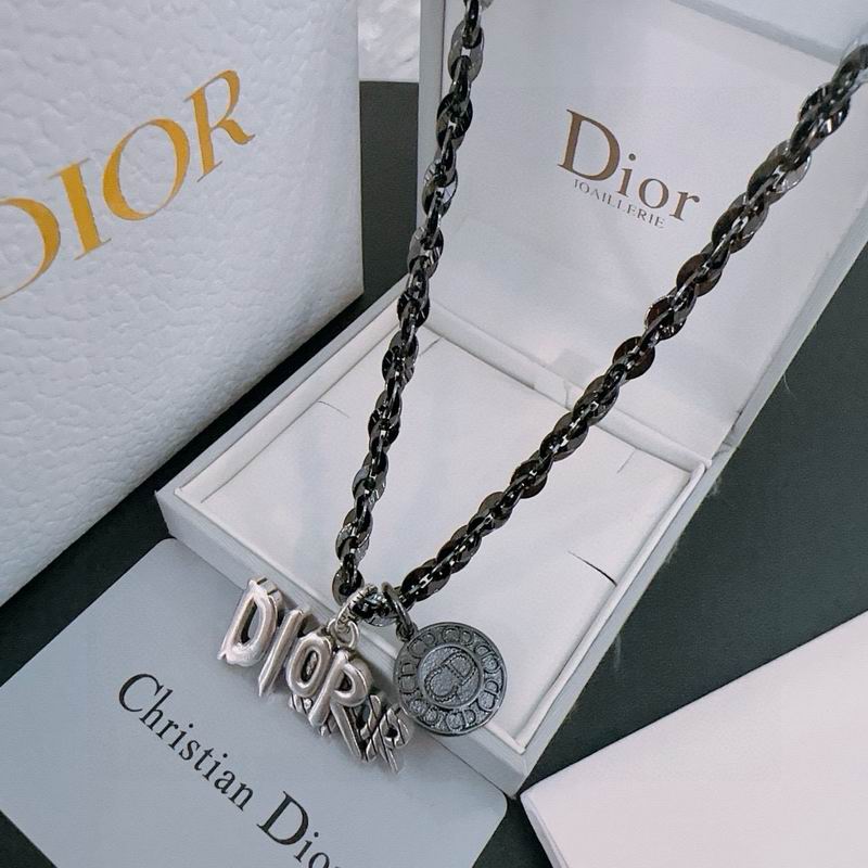 Dior Necklace 10yxx104 (2)