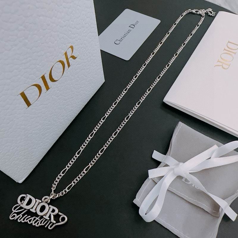 Dior Necklace 10yxx105 (1)