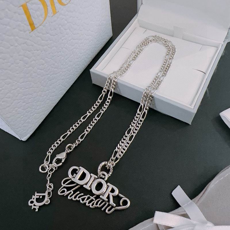 Dior Necklace 10yxx105 (4)