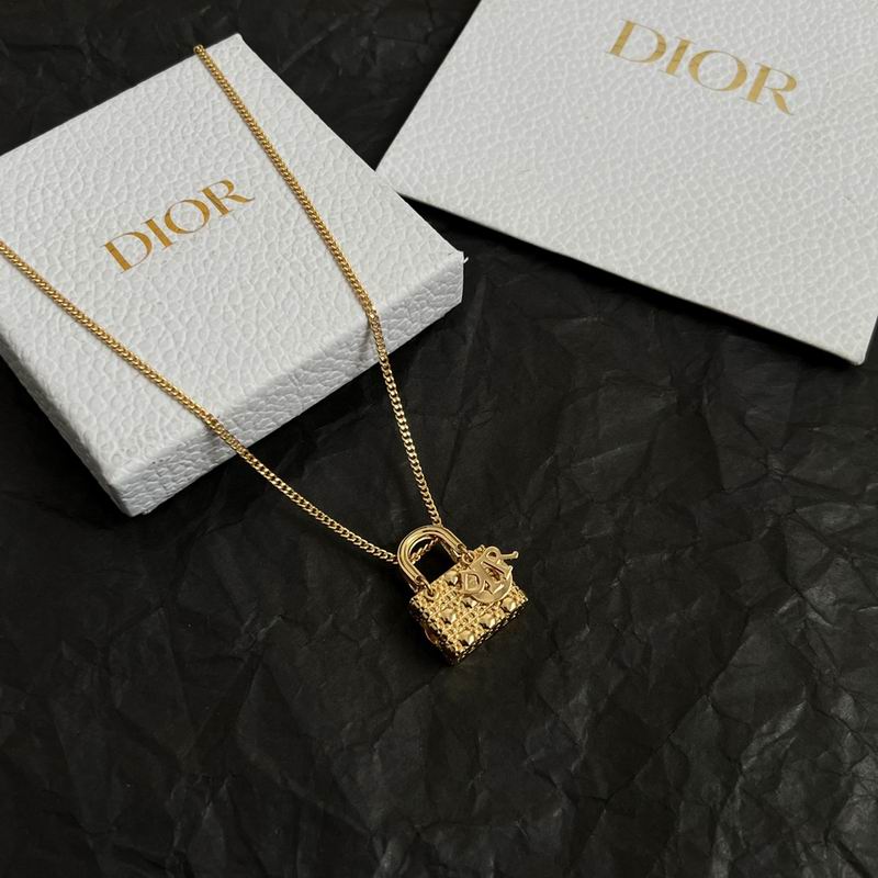 Dior Necklace 10yxx108 (3)