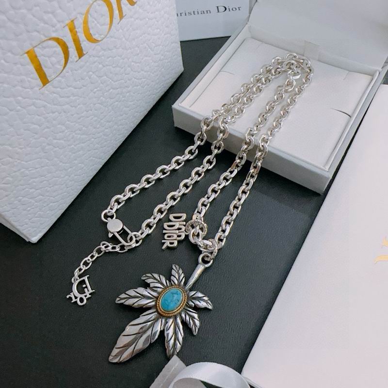 Dior Necklace 10yxx69 (2)