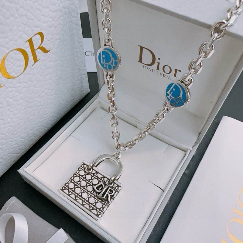 Dior Necklace 10yxx70 (2)