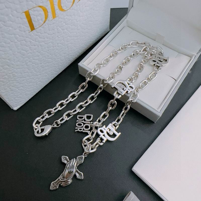 Dior Necklace 10yxx73 (2)