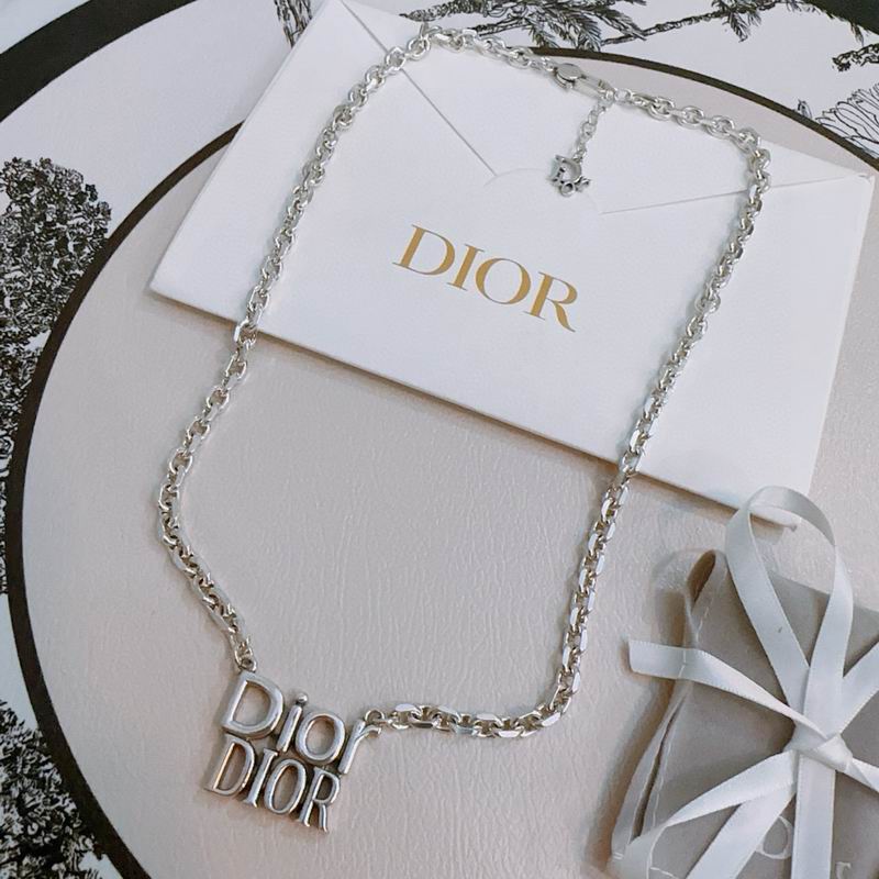 Dior Necklace 10yxx76 (7)