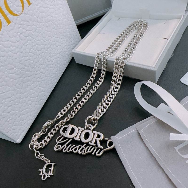 Dior Necklace 10yxx82 (5)