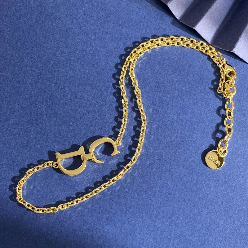 Dior Necklace 10yxx84 (1)