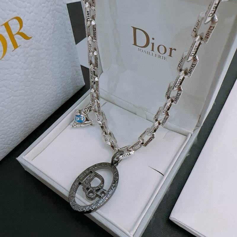 Dior Necklace 10yxx86 (5)