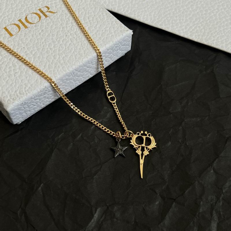 Dior Necklace 10yxx89 (9)
