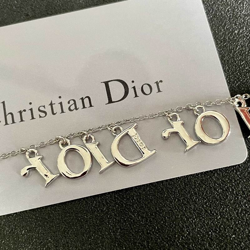 Dior Necklace 10yxx94 (10)