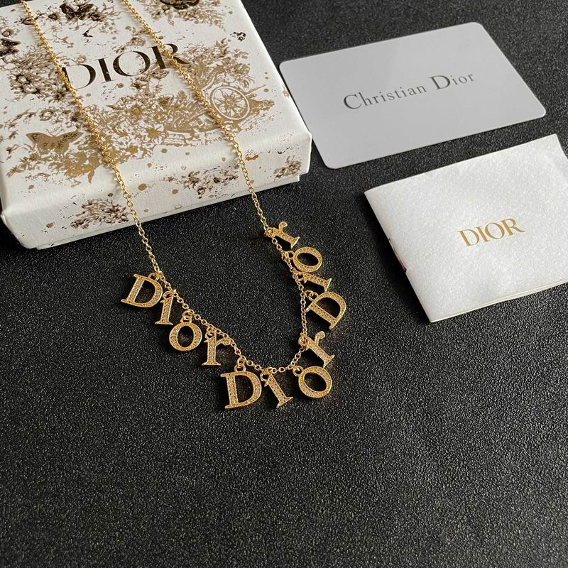 Dior Necklace 10yxx94 (4)