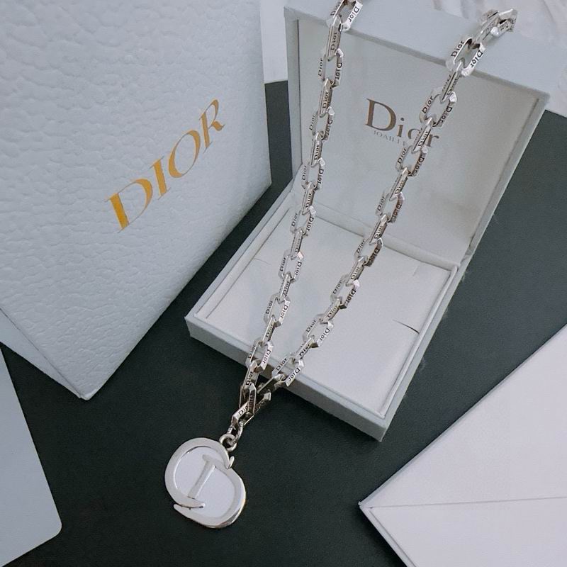 Dior Necklace 10yxx96 (2)