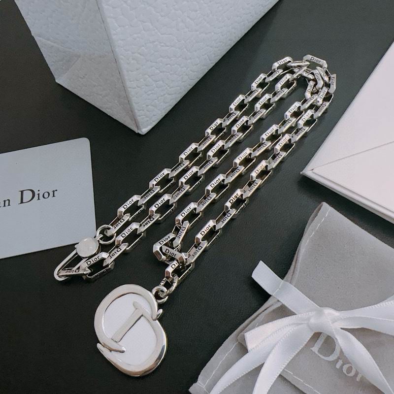Dior Necklace 10yxx96 (3)