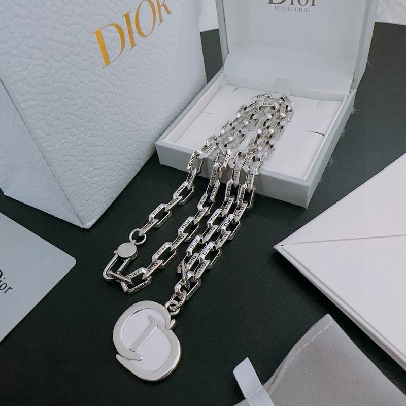 Dior Necklace 10yxx96 (6)