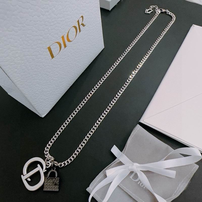 Dior Necklace 10yxx98 (3)