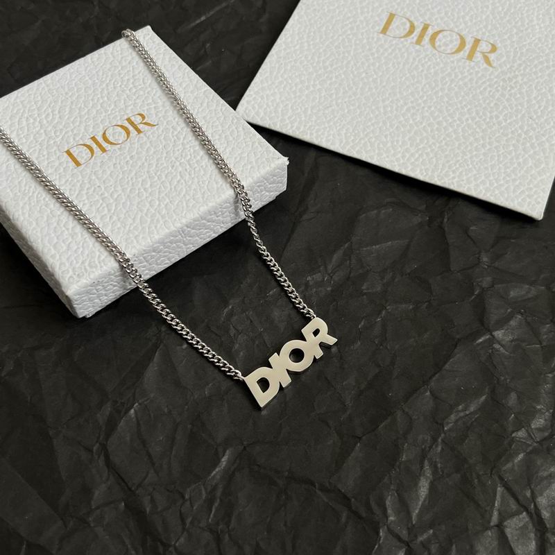 Dior Necklace 11yxx122 (12)