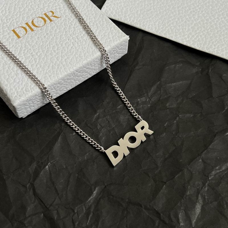 Dior Necklace 11yxx122 (9)