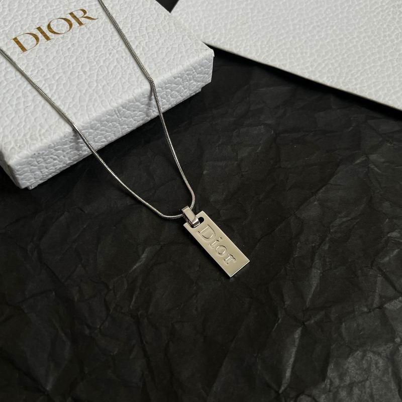 Dior Necklace 11yxx130 (4)