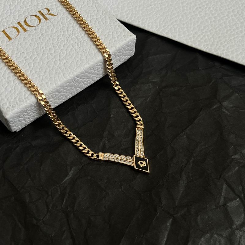 Dior Necklace 11yxx131 (4)