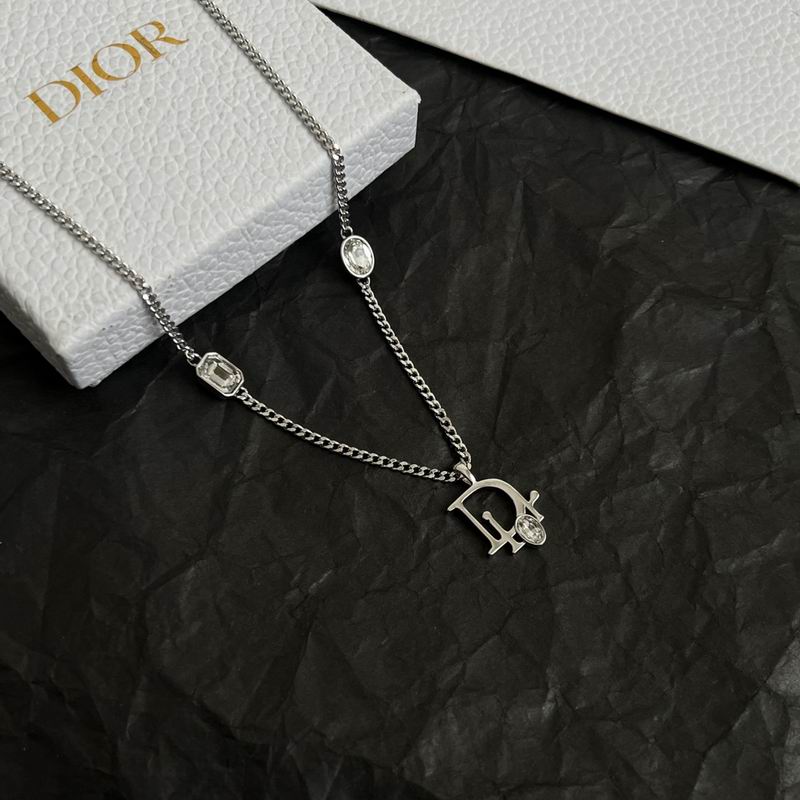 Dior Necklace 11yxx143 (3)