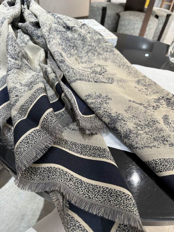 Dior Scarf 140X140cm 57%羊毛43%真丝 E49 (10)